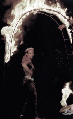 fire-portal_dancing_preforming_ritual_entertainment_facilitation_festival_celebration_elizabeth_moriarty